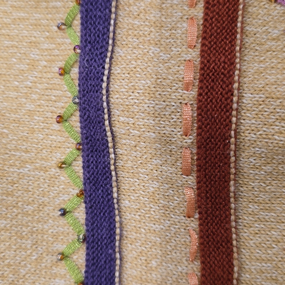 Floral Patterned Beige Sweater - image 4